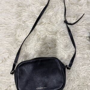 Alessandro Mari Sleek Black Leather Crossbody Bag